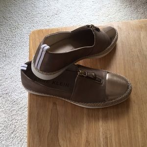 Anne Klein Gold Slip on loafers